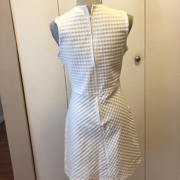 💲🔻 Theory Women's White Textured  Dress - Picture 4 of 7